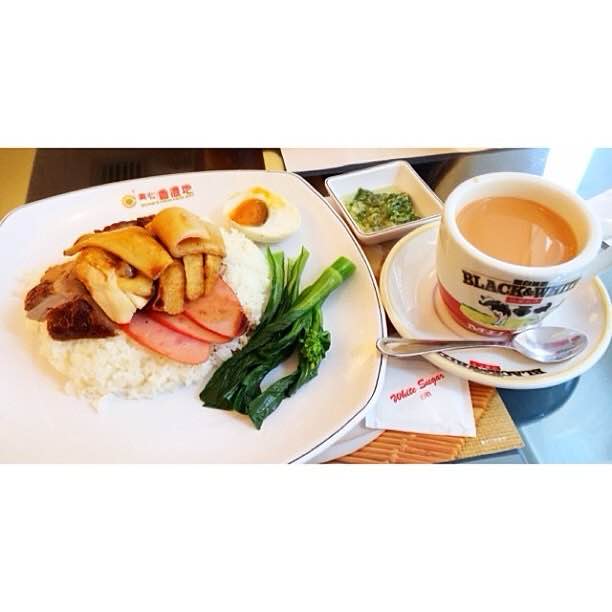 Six-treasure siu mei rice with milk tea
