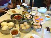 Emerald Chinese Cuisine photograph by Roger Ma