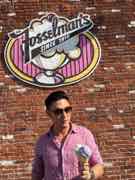 Fosselman's Ice Cream Co. photograph by Roger Ma