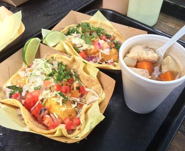 Oscar's Mexican Seafood visit photograph by Roger Ma